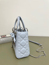 Load image into Gallery viewer, Lady D Mini
