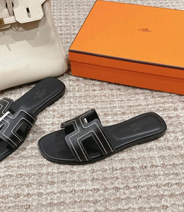 Oran Sandals