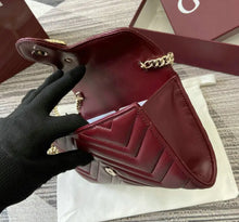 Load image into Gallery viewer, Marmont Wallet on Chain
