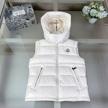Load image into Gallery viewer, Logo Gilet
