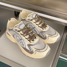 Load image into Gallery viewer, B30 Trainers
