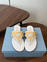 Load image into Gallery viewer, Leather Sandals
