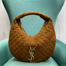 Load image into Gallery viewer, Icare Large Hobo
