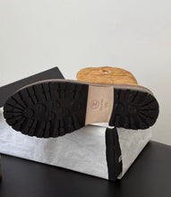 Load image into Gallery viewer, Suede Boots
