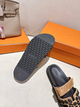 Load image into Gallery viewer, Chypre Sandals

