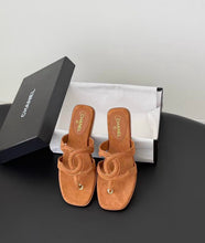Load image into Gallery viewer, CC Sandals
