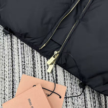 Load image into Gallery viewer, Logo Jacket
