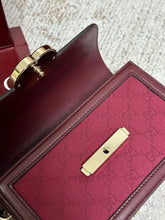 Load image into Gallery viewer, Go Shoulder Bag
