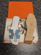 Load image into Gallery viewer, Oran Sandals
