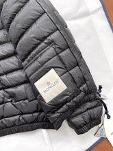 Load image into Gallery viewer, Lans Jacket
