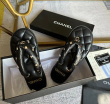 Load image into Gallery viewer, CC Sandals

