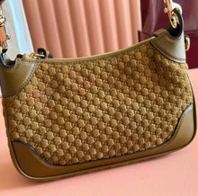 Load image into Gallery viewer, Suede Hobo Bag
