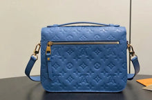 Load image into Gallery viewer, Pochette Metis
