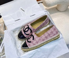 Load image into Gallery viewer, CC Espadrilles
