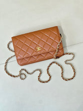 Load image into Gallery viewer, Caviar Woc
