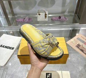 Feel Sandals