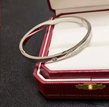 Load image into Gallery viewer, Love Bracelet
