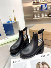 Load image into Gallery viewer, Check Boots
