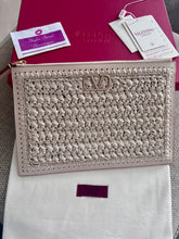 Load image into Gallery viewer, Raffia Clutch
