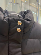 Load image into Gallery viewer, Bessettes Jacket
