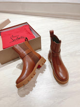 Load image into Gallery viewer, Lug Boots

