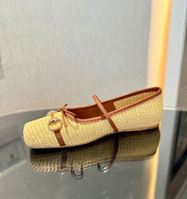 Load image into Gallery viewer, Ballerina Pumps
