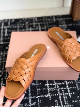 Load image into Gallery viewer, Woven Leather Slides
