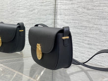 Load image into Gallery viewer, Medilion Flap Bag
