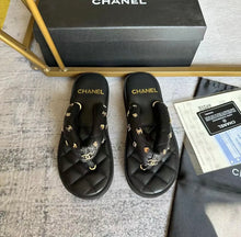 Load image into Gallery viewer, CC Sandals
