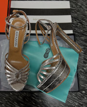 Load image into Gallery viewer, Platform Sandals
