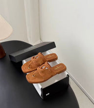 Load image into Gallery viewer, CC Sandals
