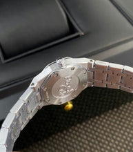 Load image into Gallery viewer, Royal Oak 23mm
