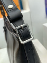 Load image into Gallery viewer, East West Carryall
