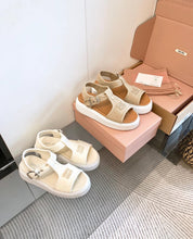 Load image into Gallery viewer, Canvas Sandals
