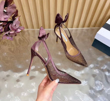 Load image into Gallery viewer, Bow Tie Pumps
