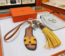 Load image into Gallery viewer, Sandal Bag Charm Keychain

