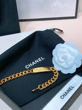 Load image into Gallery viewer, Chain Belt
