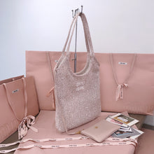 Load image into Gallery viewer, Ivy Tote

