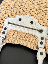 Load image into Gallery viewer, Raffia City Bag
