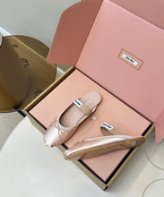 Load image into Gallery viewer, Ballet Pumps
