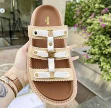 Load image into Gallery viewer, Triomphe Sandals
