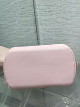 Load image into Gallery viewer, Bucket Bag
