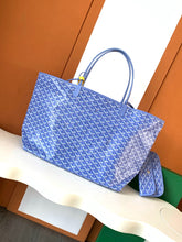 Load image into Gallery viewer, Saint Louis Tote
