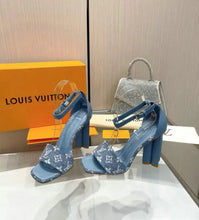 Load image into Gallery viewer, Silhouette Sandals
