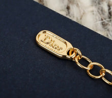 Load image into Gallery viewer, Pearl Necklace
