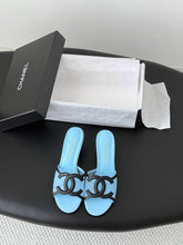 Load image into Gallery viewer, CC Sandals
