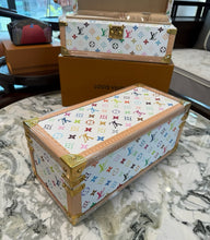 Load image into Gallery viewer, Accessories Case
