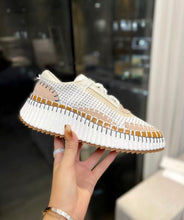 Load image into Gallery viewer, Nama Sneakers
