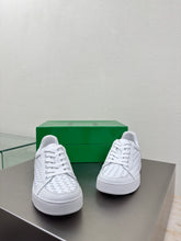 Load image into Gallery viewer, Leather Trainers
