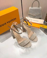Load image into Gallery viewer, Silhouette Sandals
